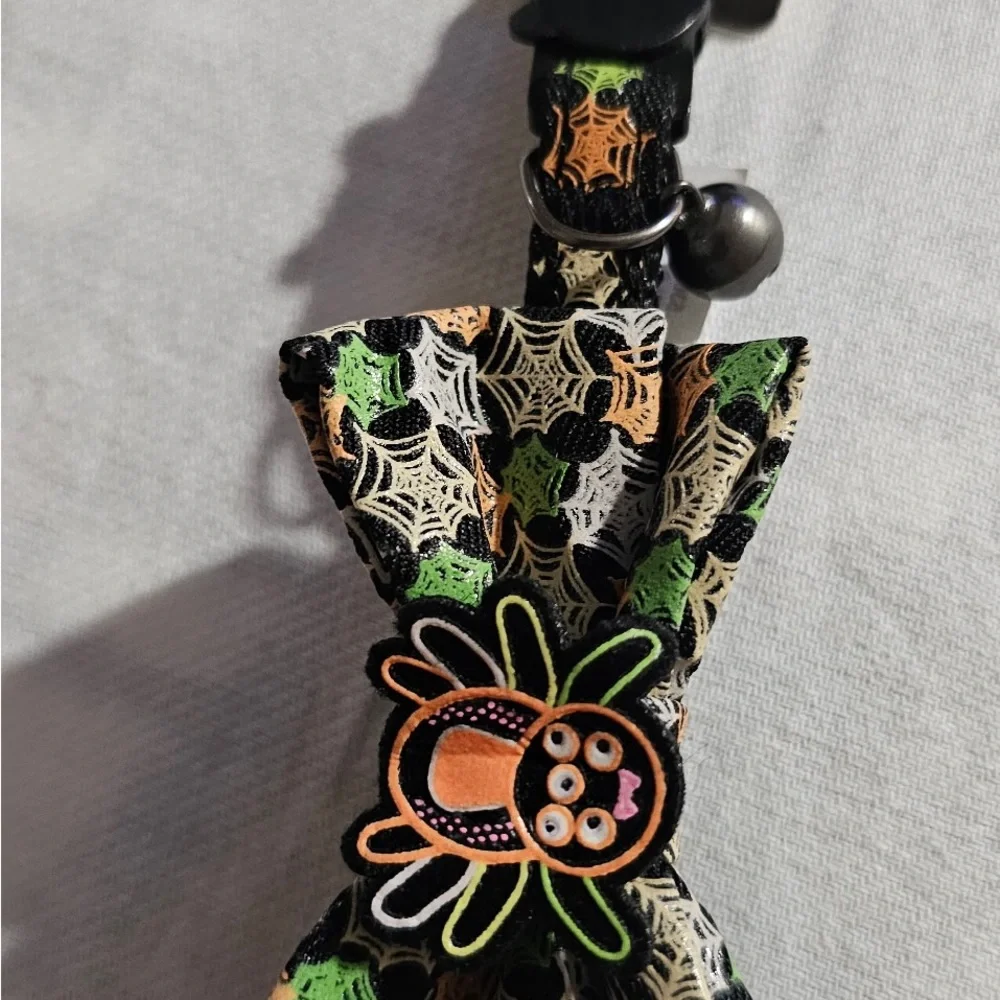 Thrills & Chills Halloween Spiderwebs Bow Tie Kitten/Cat Collar